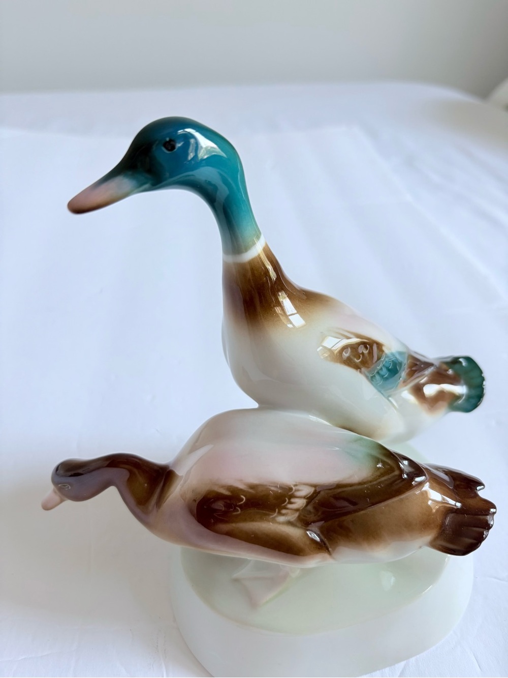 Zsolnay Hungary Hand Painted Porcelain Duck Figurine Glossy Printed Backstamp